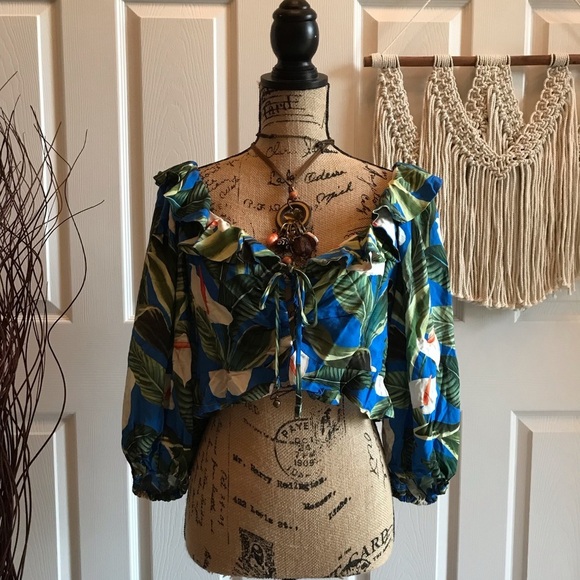 FARM Rio Tops - FARM Rio Blue and Green Floral Crop Top